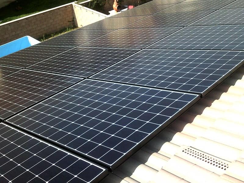 Francisco was able to save over $36,000 with his 8.2 kW solar system generating 15,082 kWh per year on their home in Riverside, California.