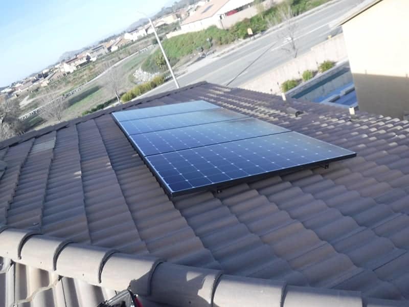 Vernell was able to save over $36,000 with his 5.6 kW solar system generating 9,090 kWh per year on his home in Riverside, California.