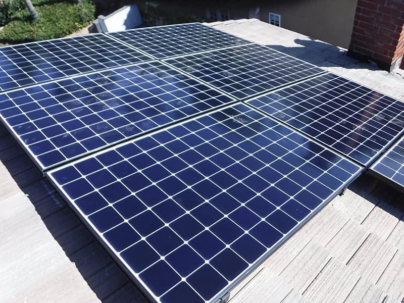 Karen was able to save over $77,000 with her 5.9 kW solar system generating 9,837 kWh per year on her home in Orange County, California.
