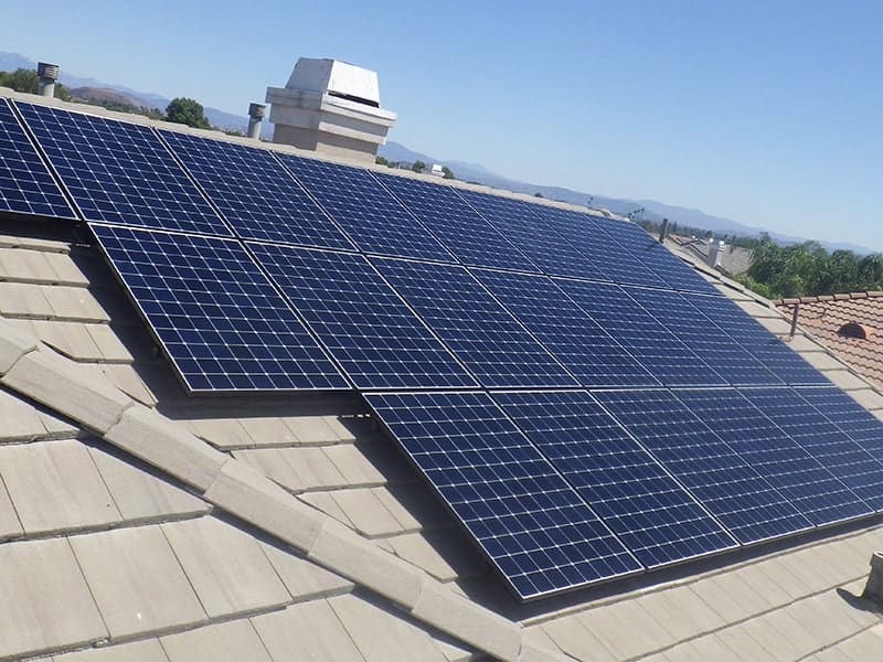 Katie was able to save over $33,000 with his 6.8 kW solar system generating 12,325 kWh per year on her home in Riverside, California. Get Solar!
