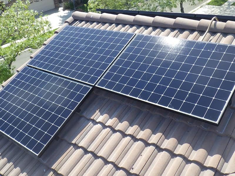 Deborah was able to save over $51,000 with his 6.8 kW solar system generating 11,221 kWh per year on their home in Riverside, California.