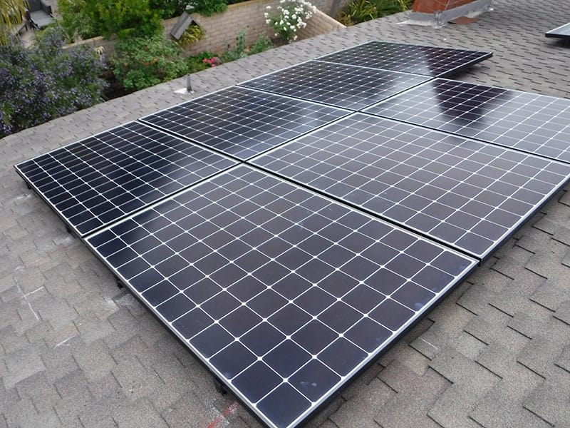 Robert was able to save over $23,000 with his 4 kW solar system generating 6,495 kWh per year on his home in Orange County, California.
