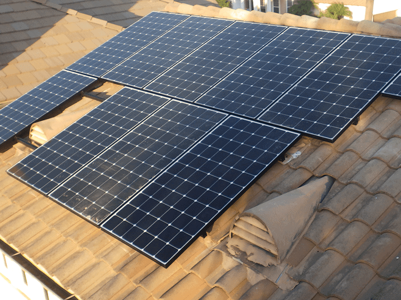 Linda was able to save over $55,000 with his 7.2 kW solar system generating 10,632 kWh per year on her home in Orange County, California