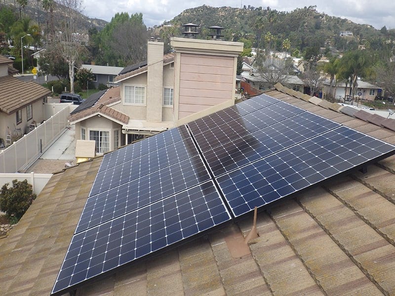 Shirley was able to save over $31,000 with her 3.2 kW solar system generating 5,198 kWh per year on her home in San Diego, California.